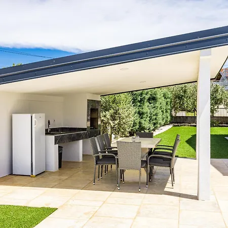 Susanne דירה Tar-Vabriga