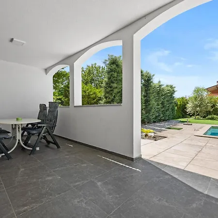 Villa Susanne Tar-Vabriga