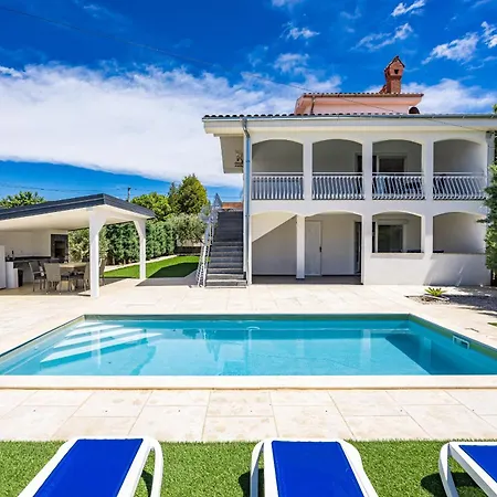 Villa Susanne Tar-Vabriga