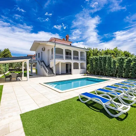 Susanne * Tar-Vabriga